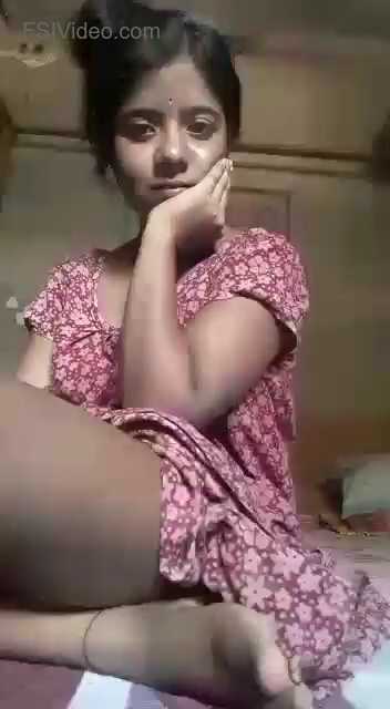 18 Year Old Horny Village Girl Full Nude Show