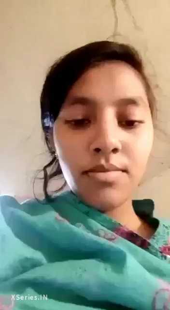 Chattogram 18 Year Old Girl Shows Her Huge Boobs