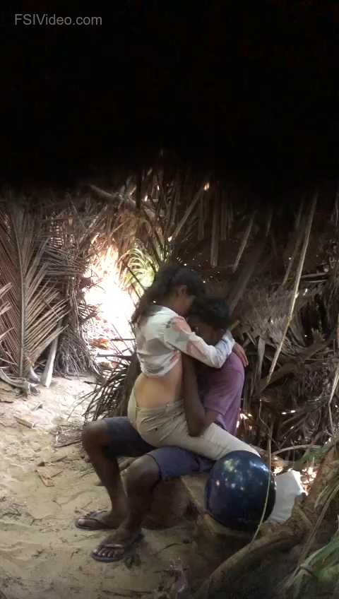 Hidden Cam Caught: Desi Lover Fucking in The Outdoor Park Part 5