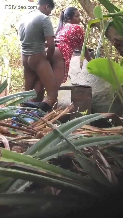 Hidden Cam Caught: Desi Lover Fucking in The Outdoor Park Part 3