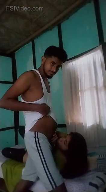 Home Alone Sister Sucking Brother’s Dick