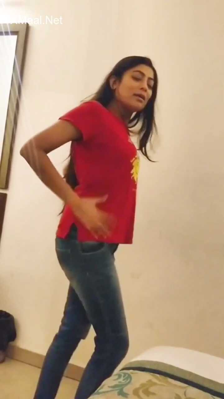 O Sathi Sathi Re: Nude Dance in OYO Room