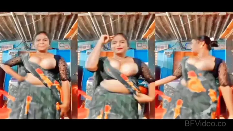 South Indian Big Boobs Wife Topless Viral Video