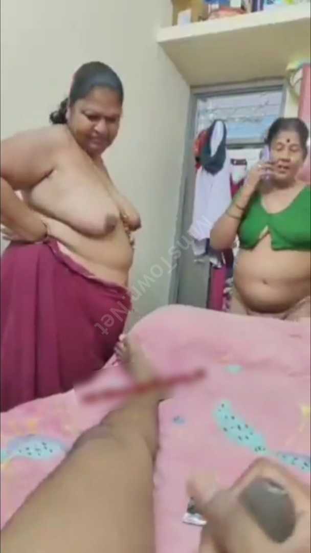 Tamil Mature Auntys Getting Ready For Fucking With Young Guy